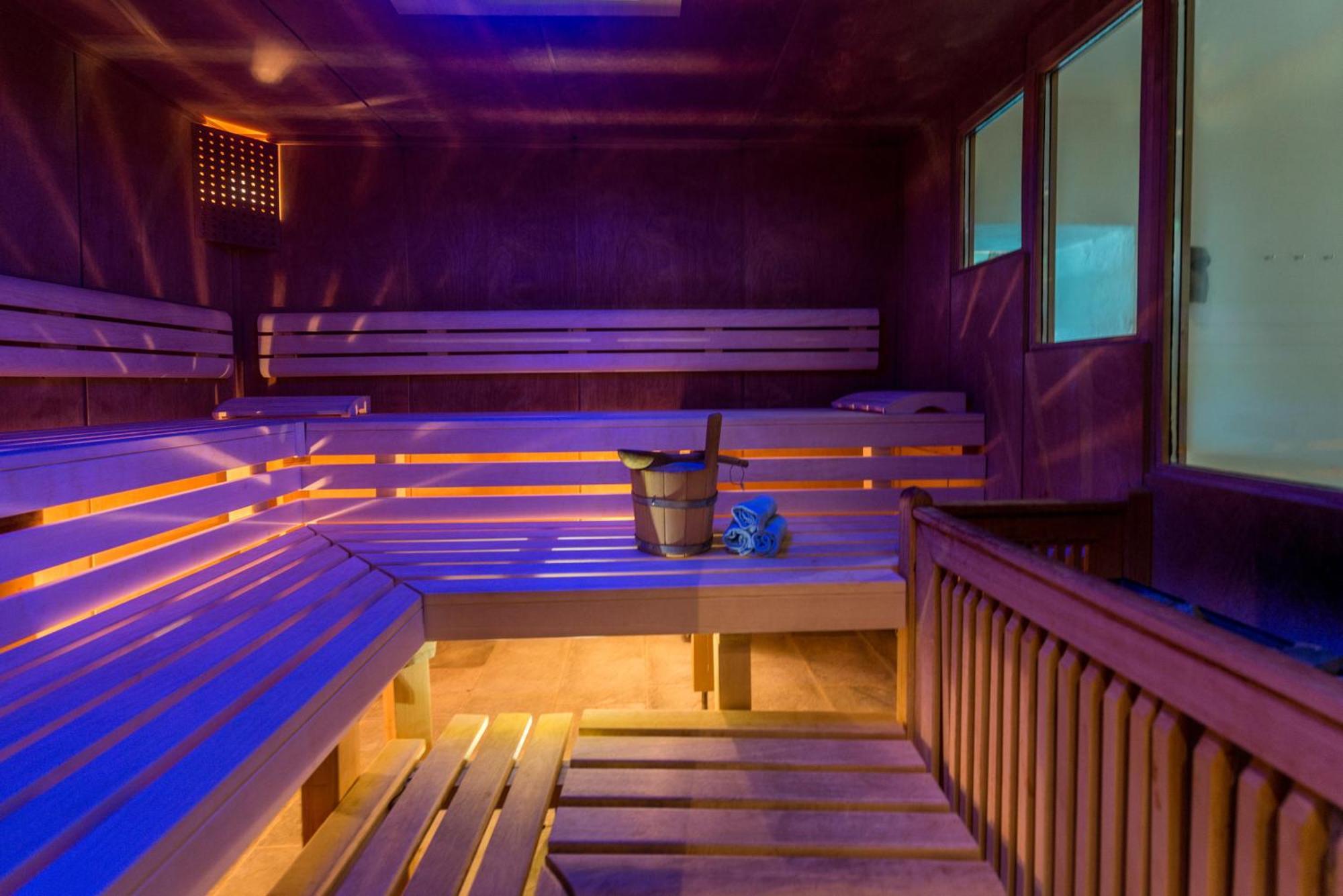 Hotel Berghof Ramsau am Dachstein Exteriör bild