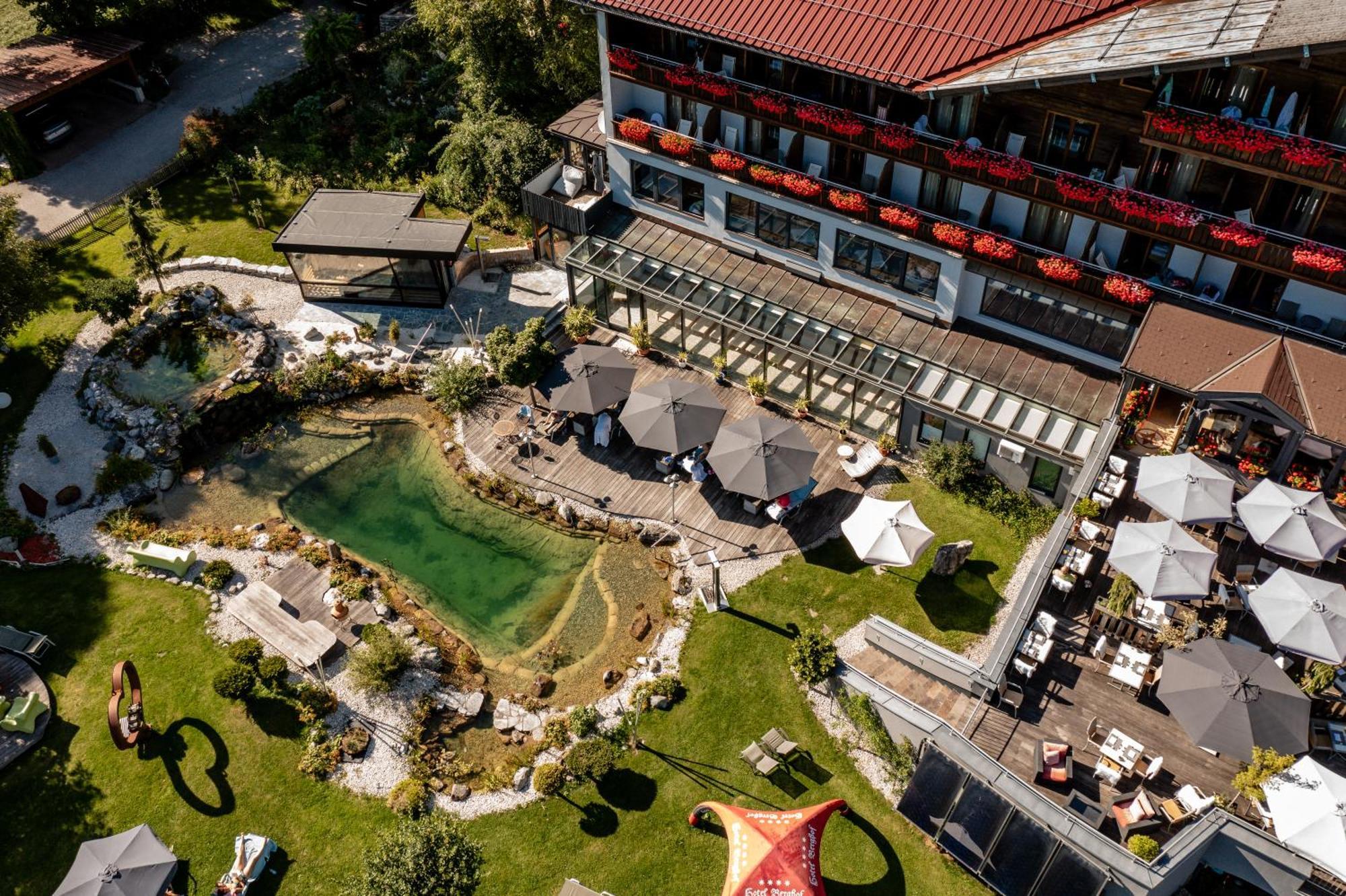 Hotel Berghof Ramsau am Dachstein Exteriör bild