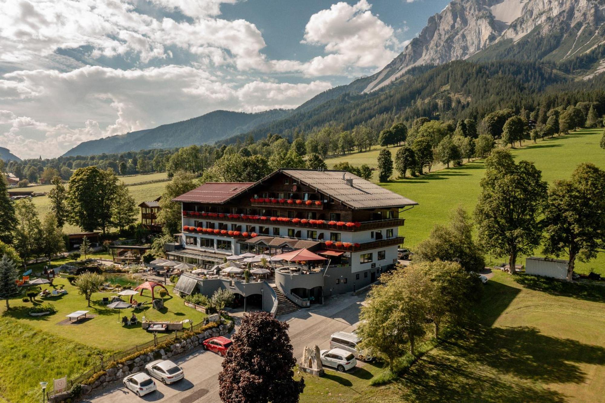 Hotel Berghof Ramsau am Dachstein Exteriör bild